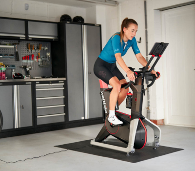 difference between wattbike and spin bike