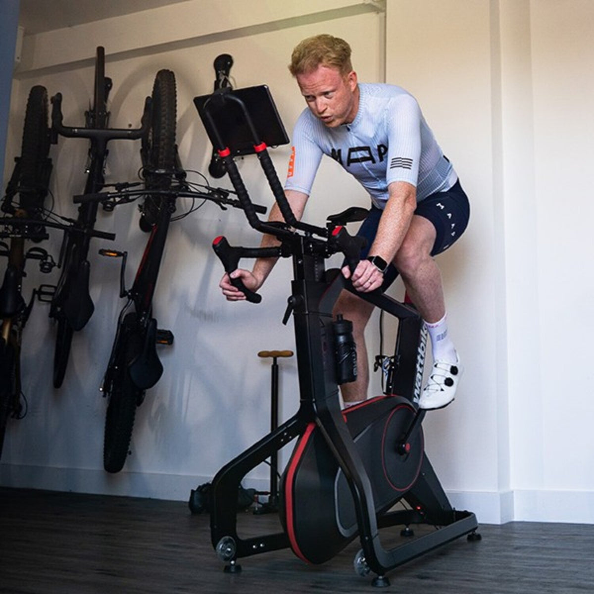 Indoor 25 Min Spin Class Stationary Bike Workout Gcn Spin Class